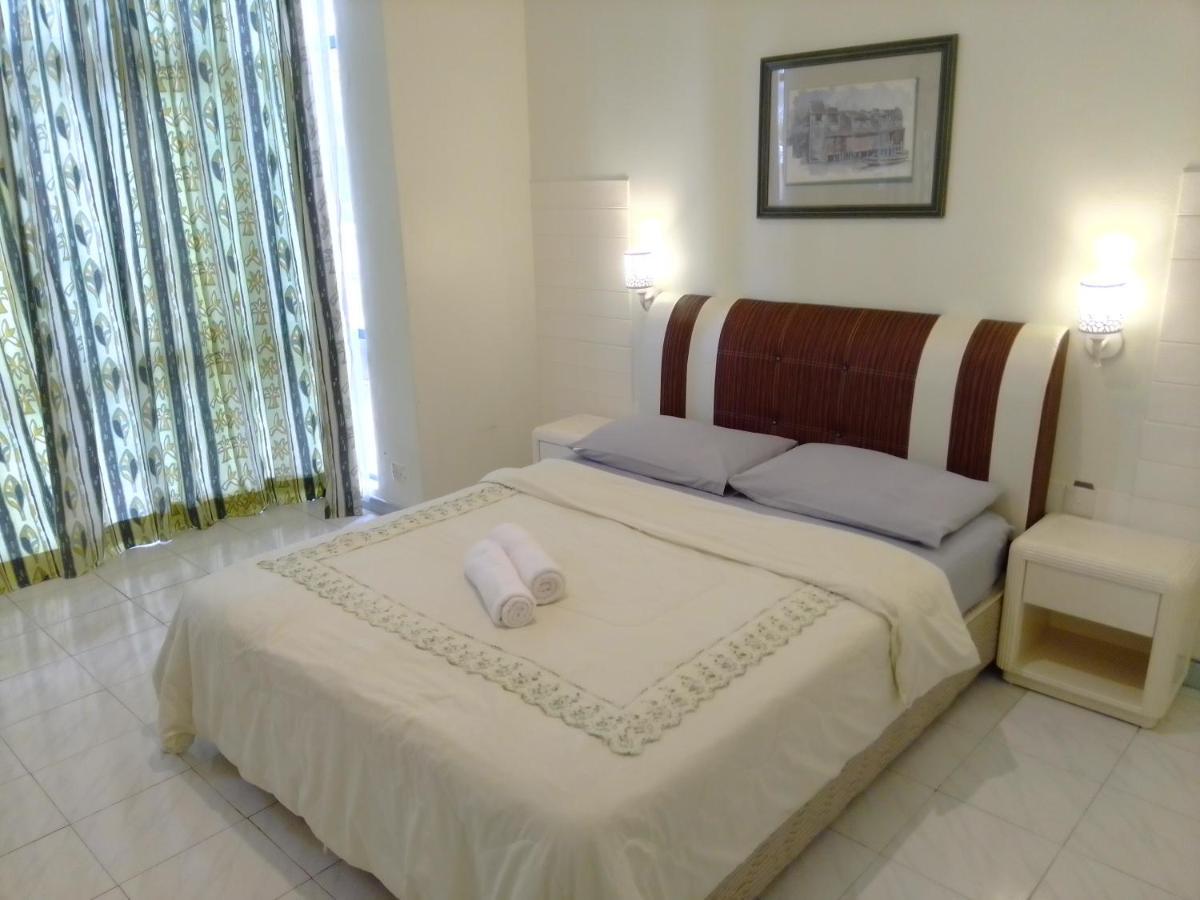 Aparthotel Costa Mahkota à Malacca Extérieur photo