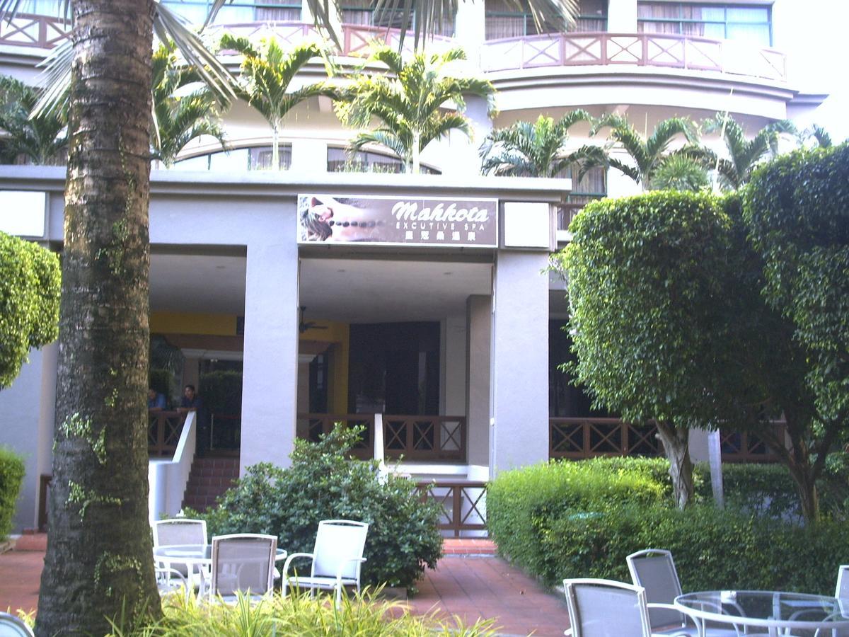 Aparthotel Costa Mahkota à Malacca Extérieur photo