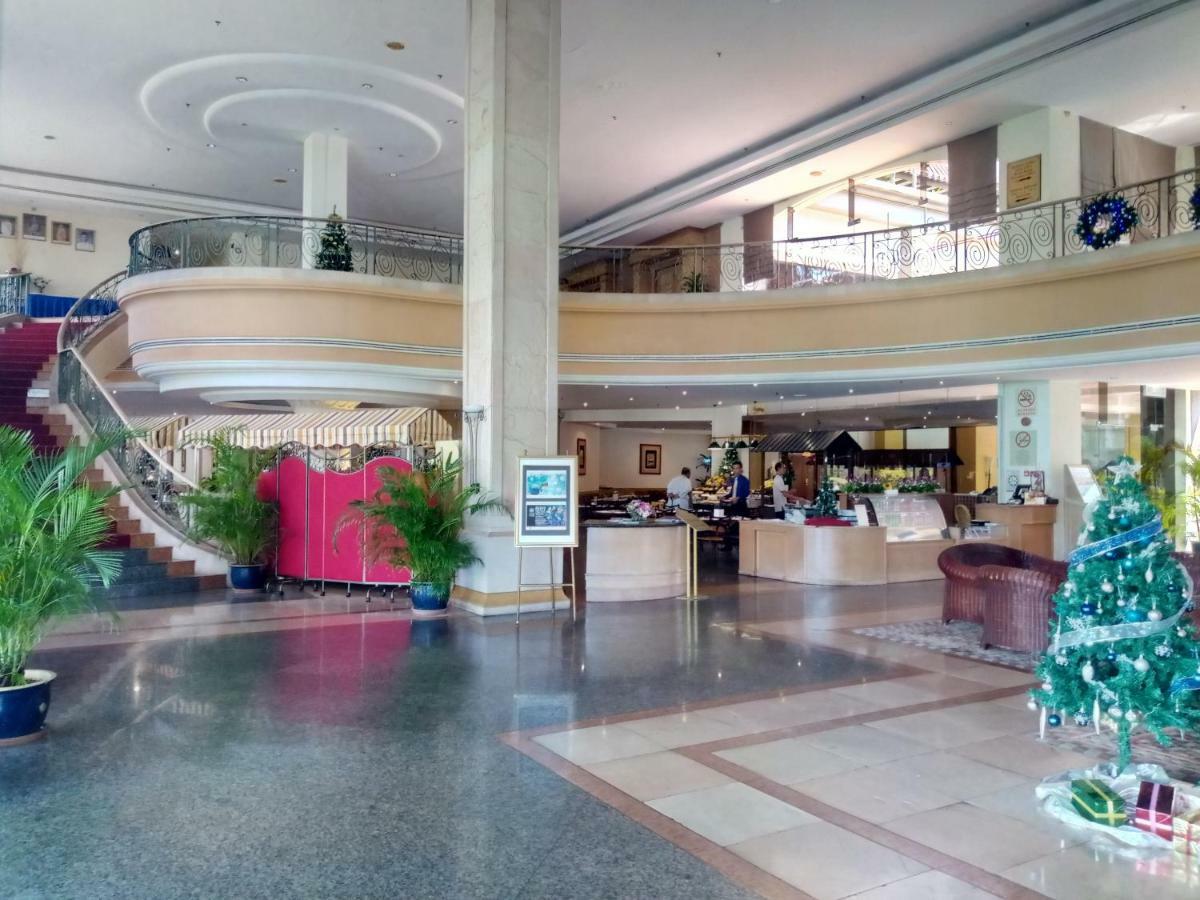 Aparthotel Costa Mahkota à Malacca Extérieur photo